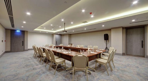 DoubleTree by Hilton Adana image 19